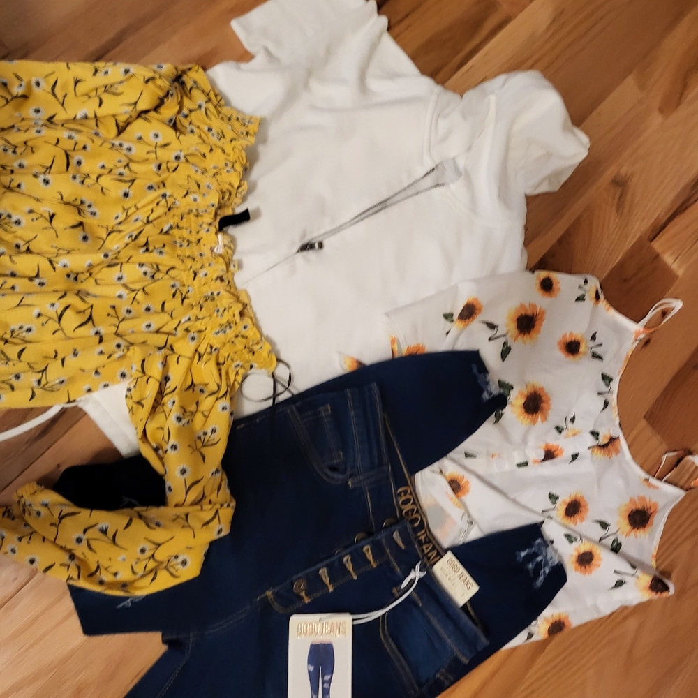 Clothes bundle!4 items